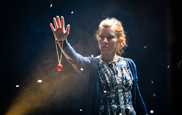 Kneehigh Kicks Off UK Tour of THE TIN DRUM Tonight Image