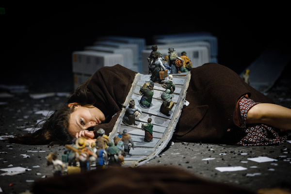 Kneehigh Kicks Off UK Tour of THE TIN DRUM Tonight Image