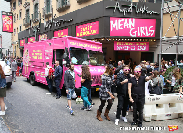 Photo Coverage: MEAN GIRLS Cast Gets In Line for Tina Fey's Cheese Fries! Image