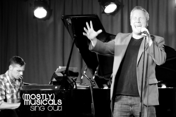 Photo Flash: (mostly)musicals: SING OUT in Performance at Vitello's! 