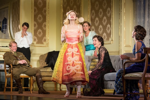 Photo Flash: First Look at Elizabeth McGovern & Company in TIME AND THE CONWAYS Image