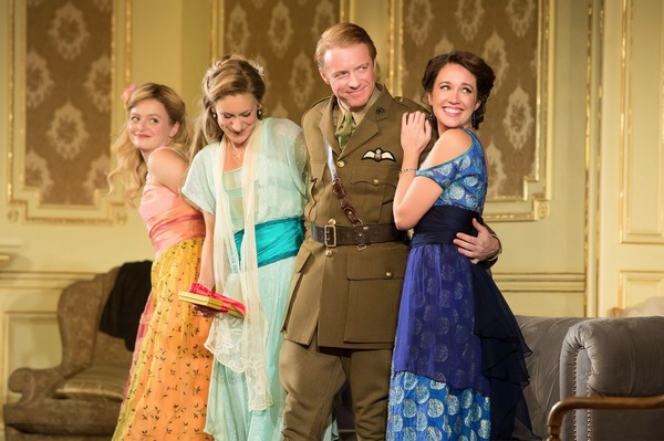 Photo Flash: First Look at Elizabeth McGovern & Company in TIME AND THE CONWAYS Image