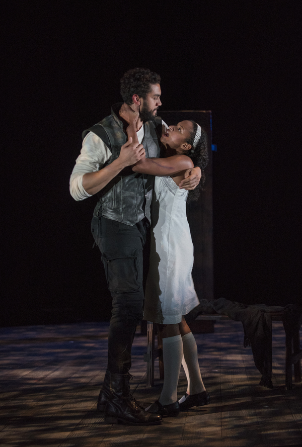 The cast of THE CRUCIBLE at Steppenwolf Theatre Company Photo