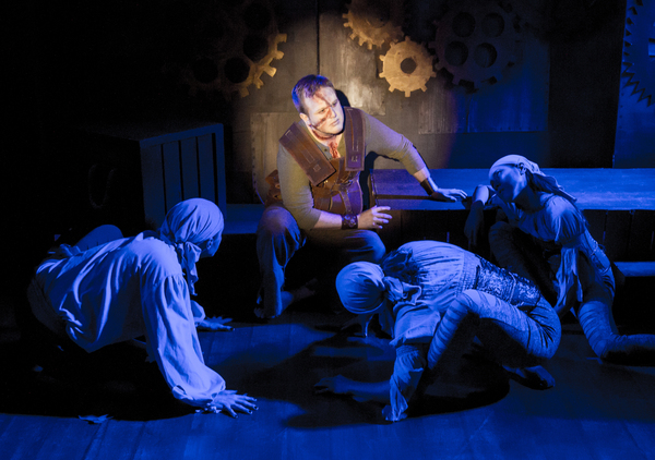 Photo Flash: It's Alive! FRANKENSTEIN - THE MUSICAL Rises at Players Theatre Image