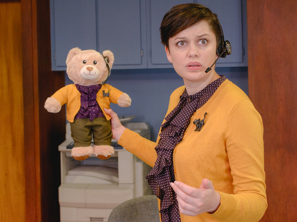 Photo Flash: First Look at Circle Theatre's Hilarious APPLICATION PENDING Image