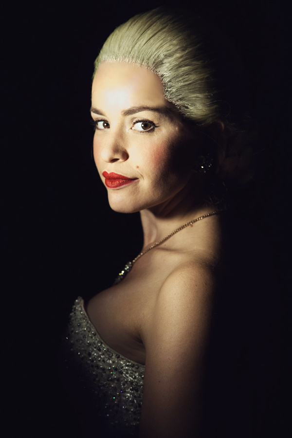 Photo Flash: North Shore's EVITA Stars Pose for Cast Portraits! Image