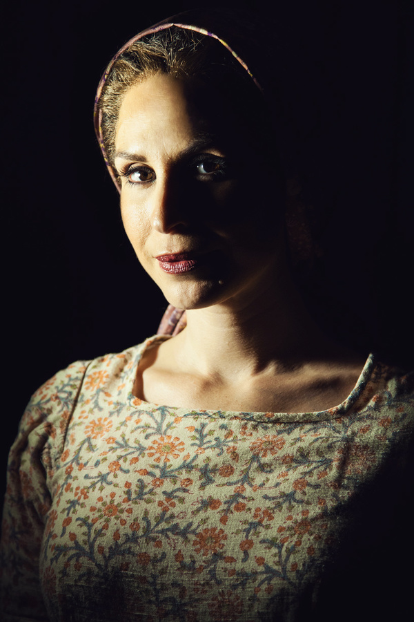 Photo Flash: North Shore's EVITA Stars Pose for Cast Portraits! Image