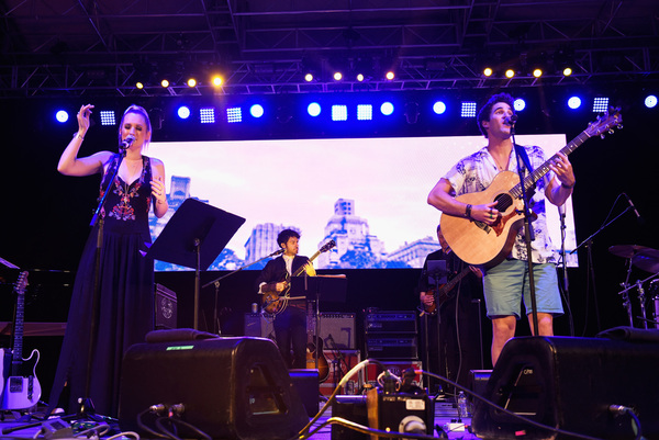 Ingrid Michaelson and Darren Criss  Photo