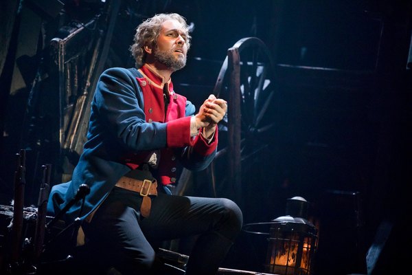 Photo Flash: Get A First Look At The New LES MISERABLES US Tour! 