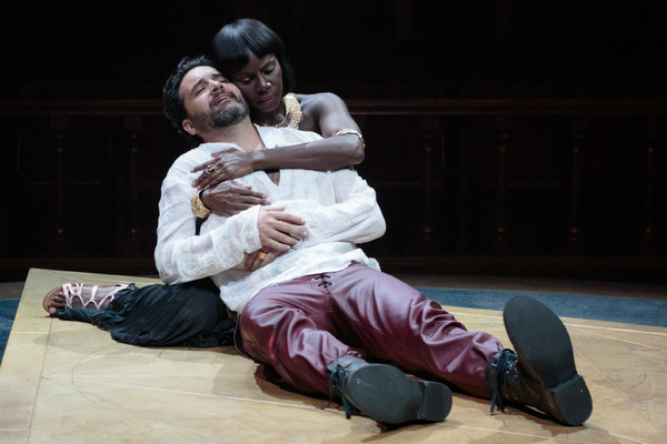 Photo Flash: First Look at ANTONY & CLEOPATRA at Folger Theatre Image