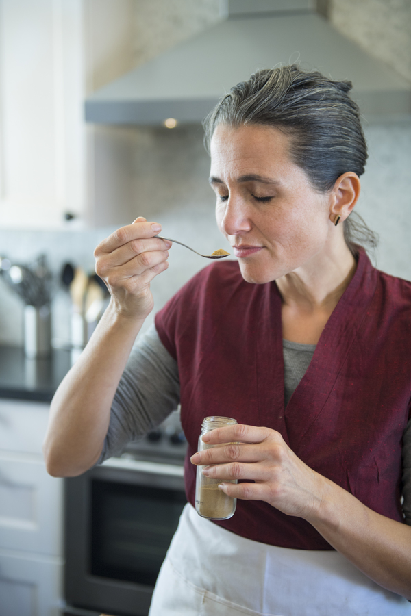 Photo Flash: In the Kitchen with Tour-de-Force Solo Show OH MY SWEET LAND Image