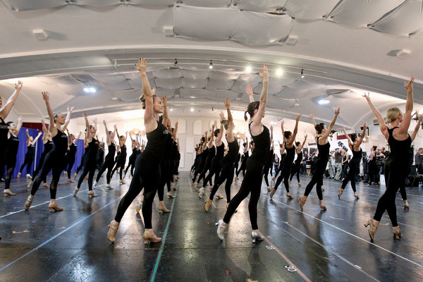 Photo Flash: The Rockettes Preview 'The Twelve Days of Christmas' from 2017 CHRISTMAS SPECTACULAR Image