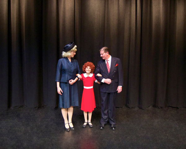 Photo Flash: Sneak Peek at ANNIE at Woodside Community Theatre Image