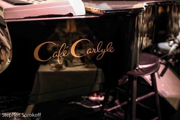Photo Coverage: Rita Wilson Returns to Cafe Carlyle Image