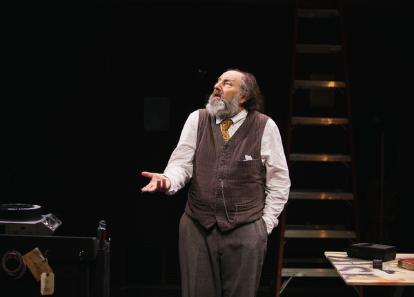 Photo Flash: First Look at Arye Gross in UNDERNEATH THE LINTEL at the Geffen Image