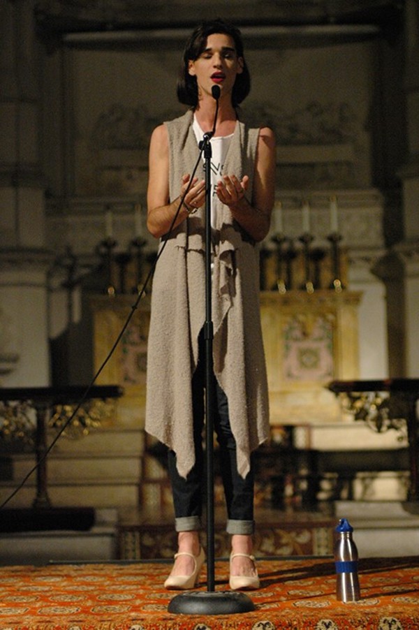 Photo Flash: Kathleen Turner Headlines International Human Rights Art Festival Image