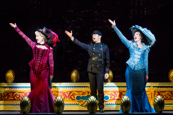 Photo Flash: First Look at A GENTLEMAN'S GUIDE TO LOVE AND MURDER on Tour Image