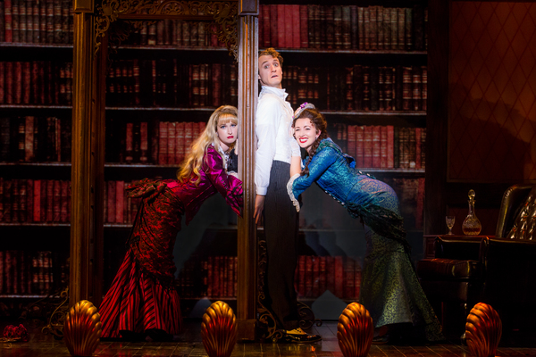 Photo Flash: First Look at A GENTLEMAN'S GUIDE TO LOVE AND MURDER on Tour Image