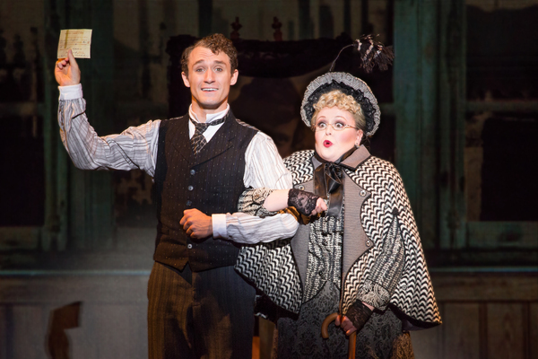 Photo Flash: First Look at A GENTLEMAN'S GUIDE TO LOVE AND MURDER on Tour Image