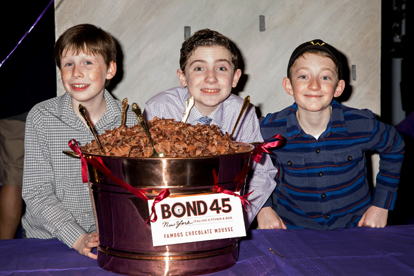 Photo Coverage: CHARLIE AND THE CHOCOLATE FACTORY Celebrates 200 Performances with a Mountain of Mousse! Image