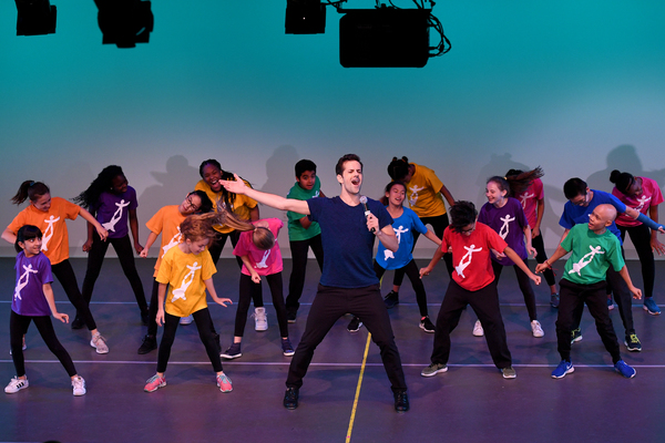 Photo Flash: Glenn Close, Norm Lewis and More Perform at National Dance Institute's Fall Benefit Image