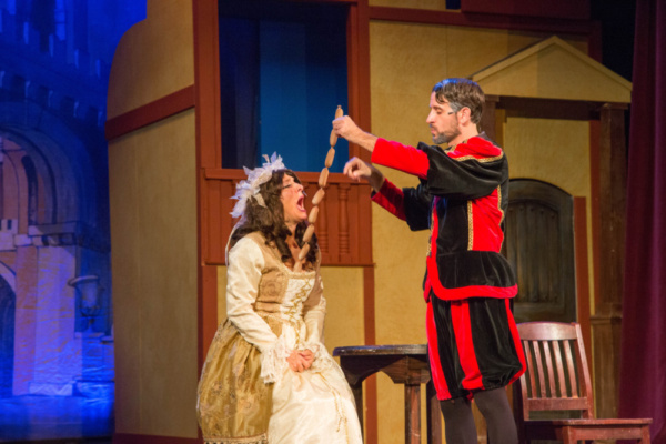 Photo Flash: KISS ME KATE at the Broadhollow Theatre Company 