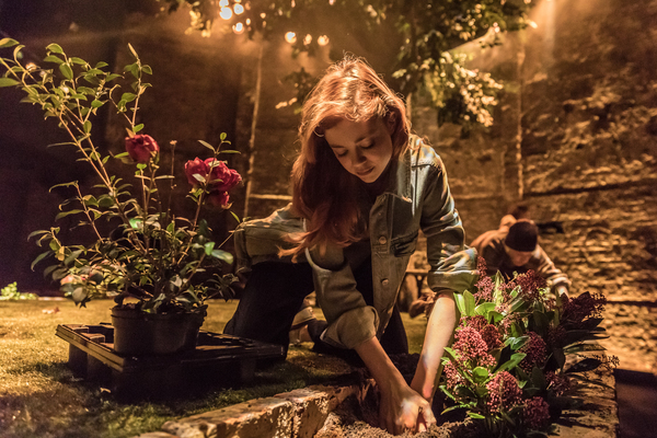 Photo Flash: First Look at Victoria Hamilton and Cast of ALBION at Almeida Theatre 