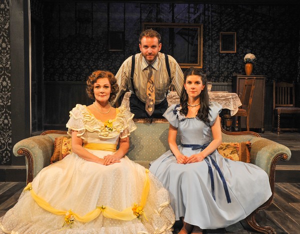 Photo Flash: Sierra Rep Presents THE GLASS MENAGERIE Image