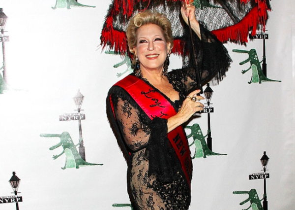 Bette Midler's 2013 Hulaween Gala costume worn at the New York Restoration Project's  Photo