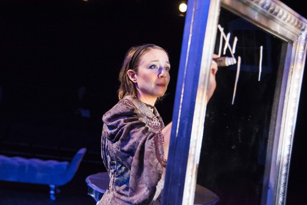 Photo Flash: First Look - 'EMILIE' Blazes a Trail for Women in Science at Avant Bard Image