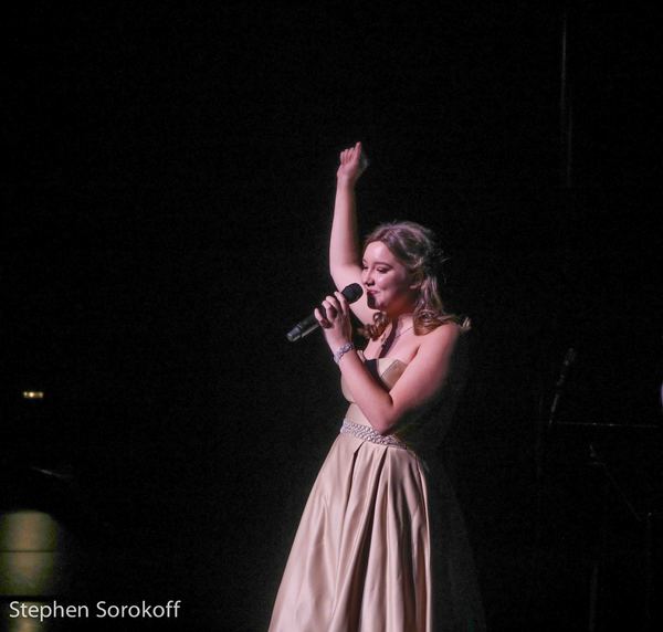Photo Coverage: Klea Blackhurst Hosts The Cabaret Convention Finale Image