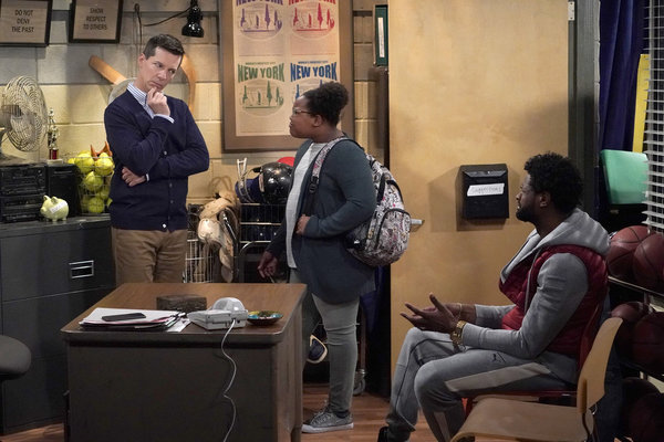 Photo Flash: First Look - Leslie Jordan, Max Greenfield Guest on NBC's WILL & GRACE Image