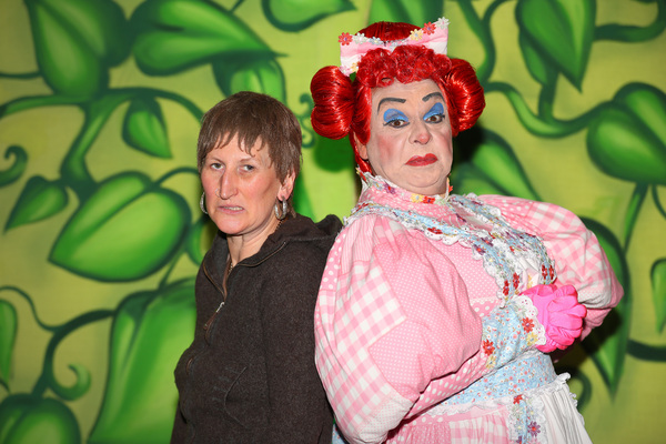 PANTO LAUNCH PHOTOS: Stars Launch Jack And The Beanstalk Image