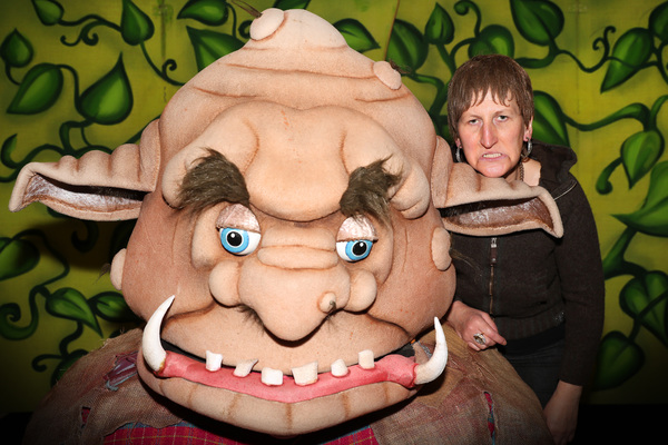 PANTO LAUNCH PHOTOS: Stars Launch Jack And The Beanstalk Image