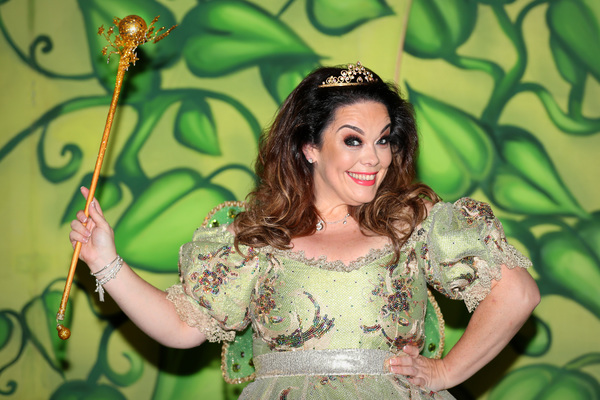 PANTO LAUNCH PHOTOS: Stars Launch Jack And The Beanstalk Image
