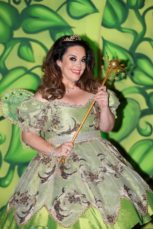 PANTO LAUNCH PHOTOS: Stars Launch Jack And The Beanstalk Image