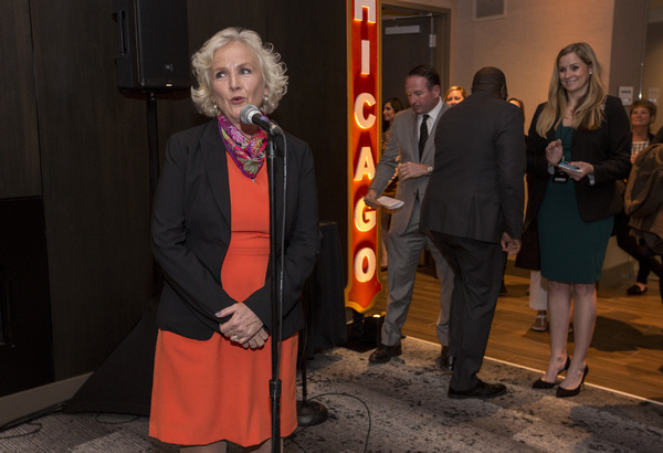 Photos: Les Misérables Cast Performs at Cambria Chicago Loop – Theatre District Grand Opening 