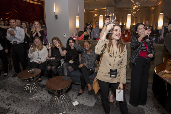 Photos: Les Misérables Cast Performs at Cambria Chicago Loop – Theatre District Grand Opening Image