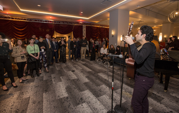 Photos: Les Misérables Cast Performs at Cambria Chicago Loop – Theatre District Grand Opening Image