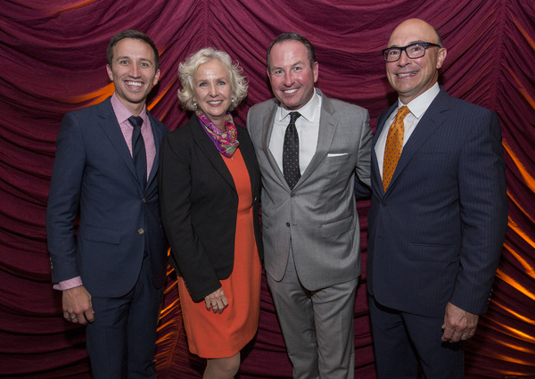 Photos: Les Misérables Cast Performs at Cambria Chicago Loop – Theatre District Grand Opening Image
