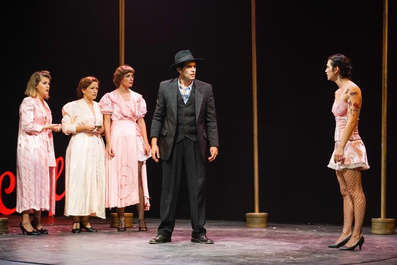 Review: KING OF DOGS Commands the Stage at Beit Lessin Theatre Image