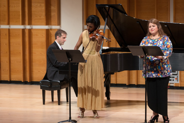 Soprano Allison Charney and violinist Kelly Hall Tompkins perform Moshe Knollâ€™ Photo