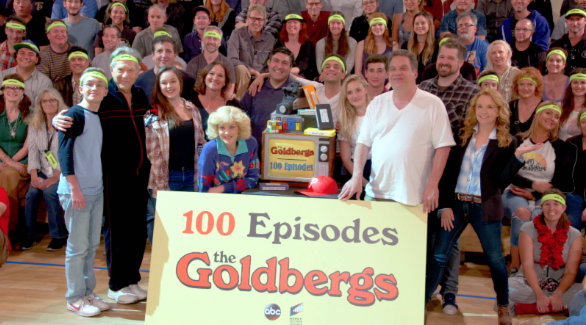 Photo: ABC's THE GOLDBERGS Celebrates 100th Episode  Image