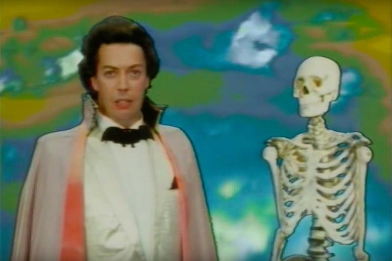 Exclusive Podcast: 'Behind the Curtain' on Tim Curry, Christine Pedi, Charles Strouse, and More Image