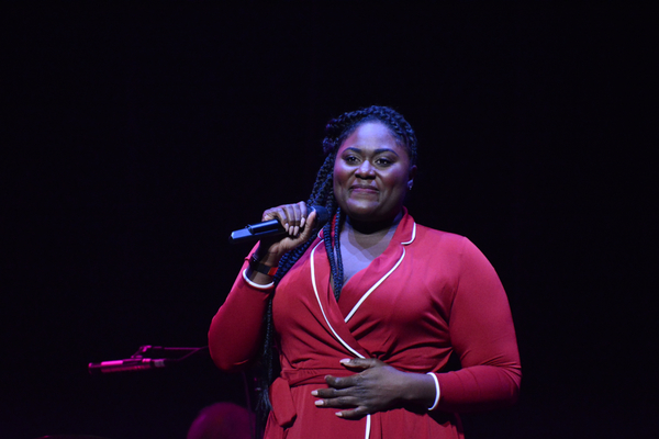 Photo Coverage: Broadway Sings for Foster Kids at VOICES FOR THE VOICELESS Image