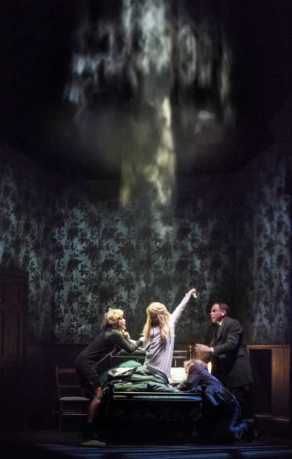 Photo Flash: First Look at THE EXORCIST, Opening Tonight at Phoenix Theatre Image