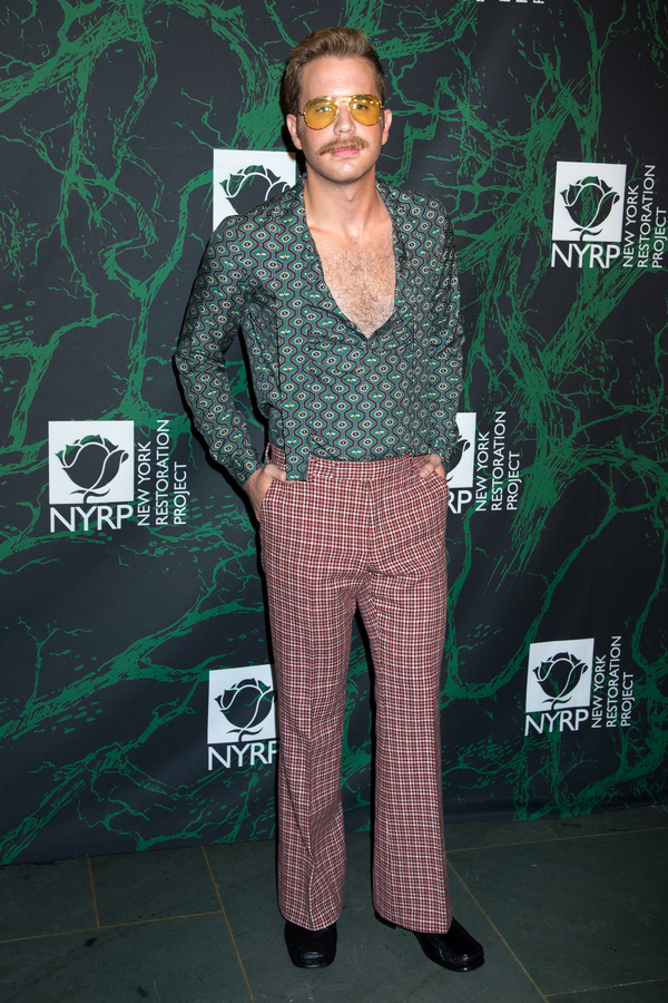 Photo Coverage: HELLO, DOLLY! Cast Dresses Up for Bette Midler's Hulaween! Image