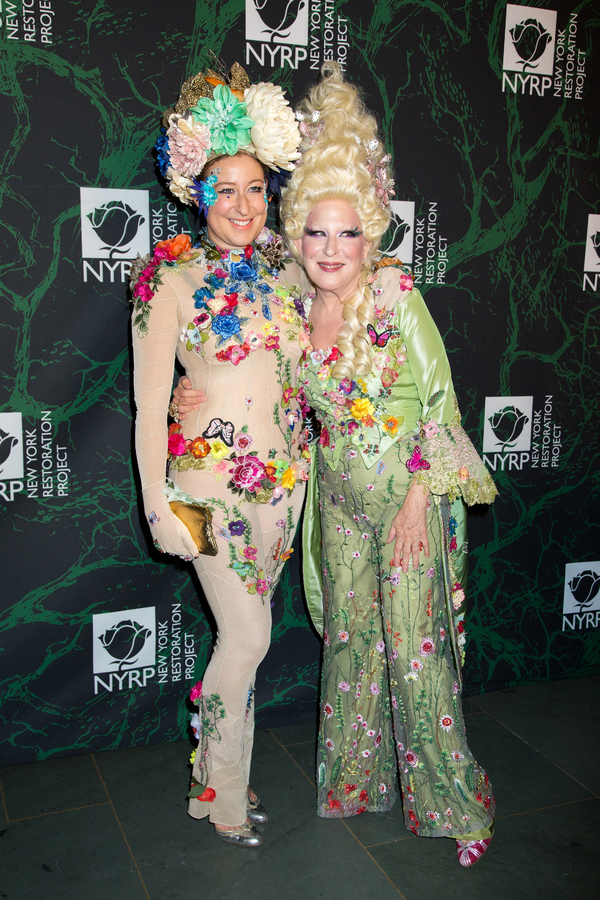 Photo Coverage: HELLO, DOLLY! Cast Dresses Up for Bette Midler's Hulaween! Image