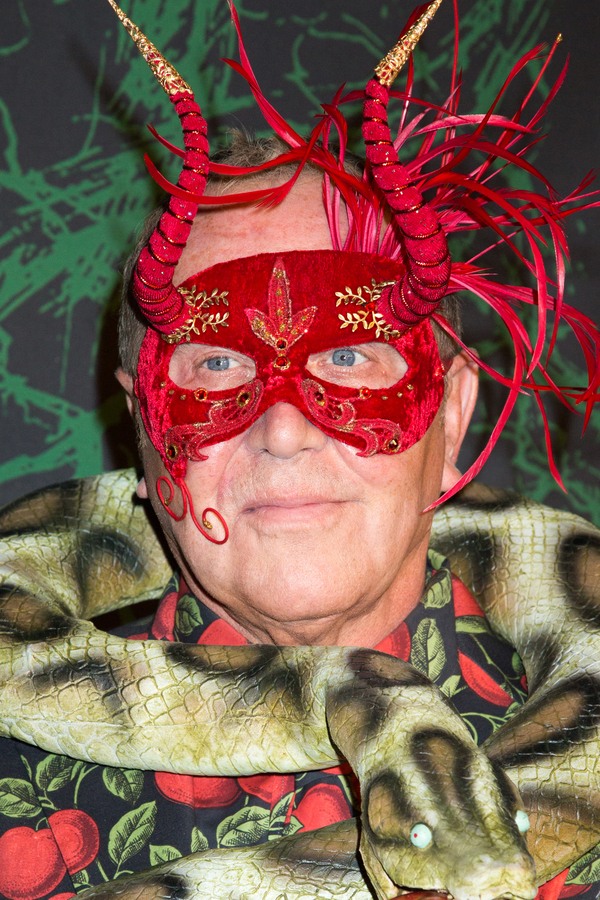 Photo Coverage: HELLO, DOLLY! Cast Dresses Up for Bette Midler's Hulaween! Image