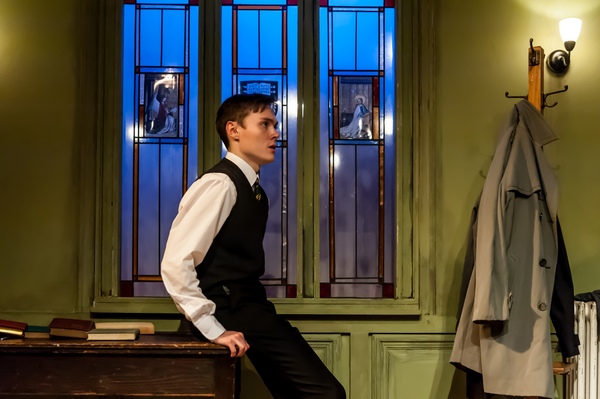 Photo Flash: First Look at QUAINT HONOUR at Finborough Theatre Image